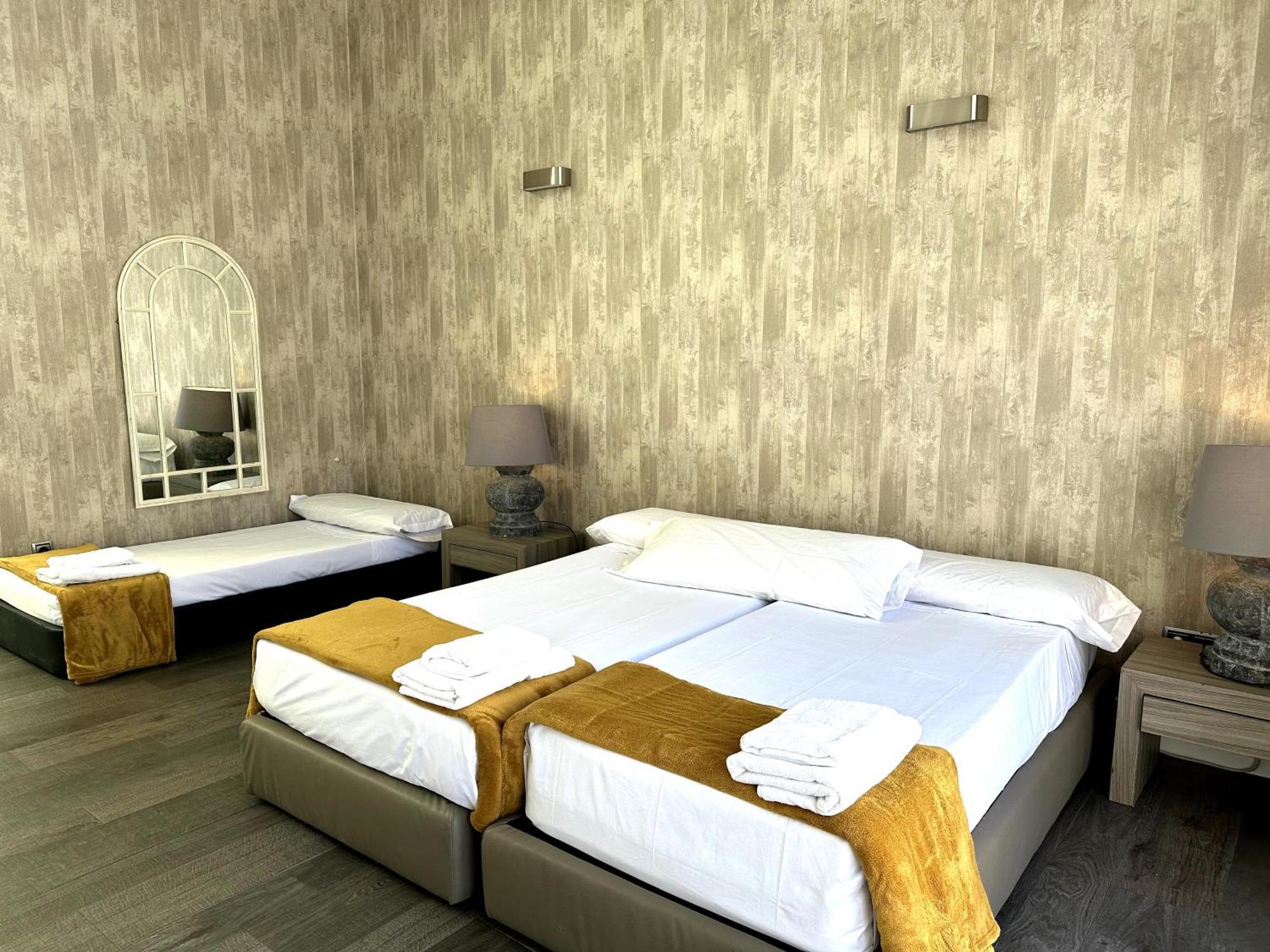 ולנסיה Mercado Central Suites מראה חיצוני תמונה